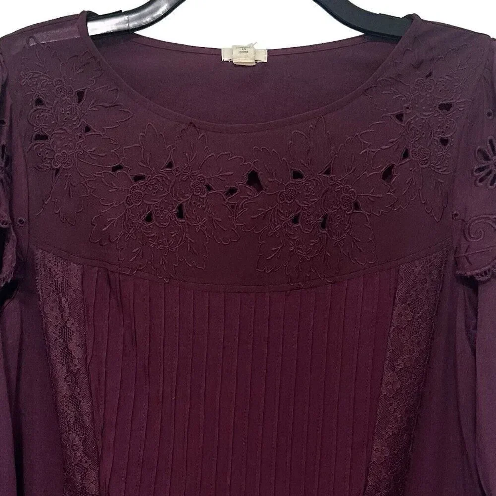 Anthropologie Tiny Top Womens Small Long-Sleeve Crescent Ruffled Lace Blouse NWT
